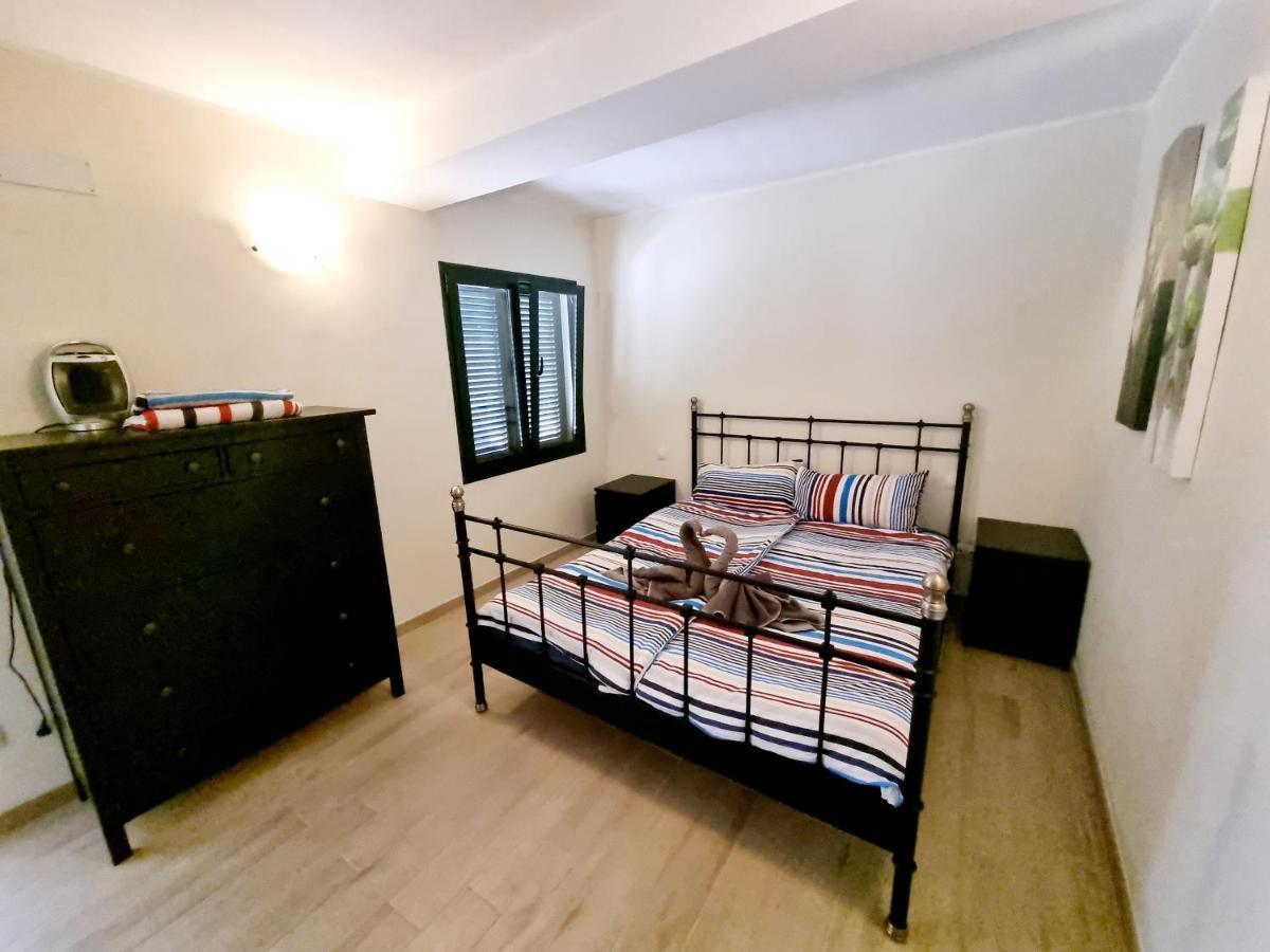 Casa Aguamarin Playa Roca Apartment กอสตา เตกีสเซ ภายนอก รูปภาพ