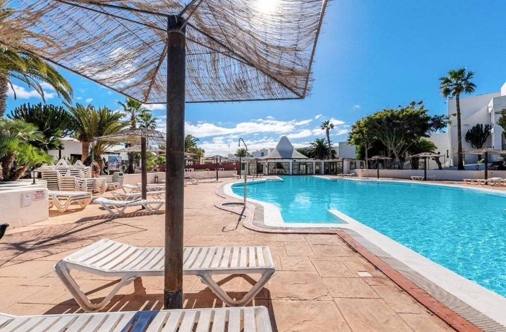 Casa Aguamarin Playa Roca Apartment กอสตา เตกีสเซ ภายนอก รูปภาพ